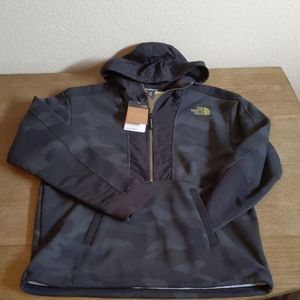 NWT The North Face CAMO Graphic Hoodie